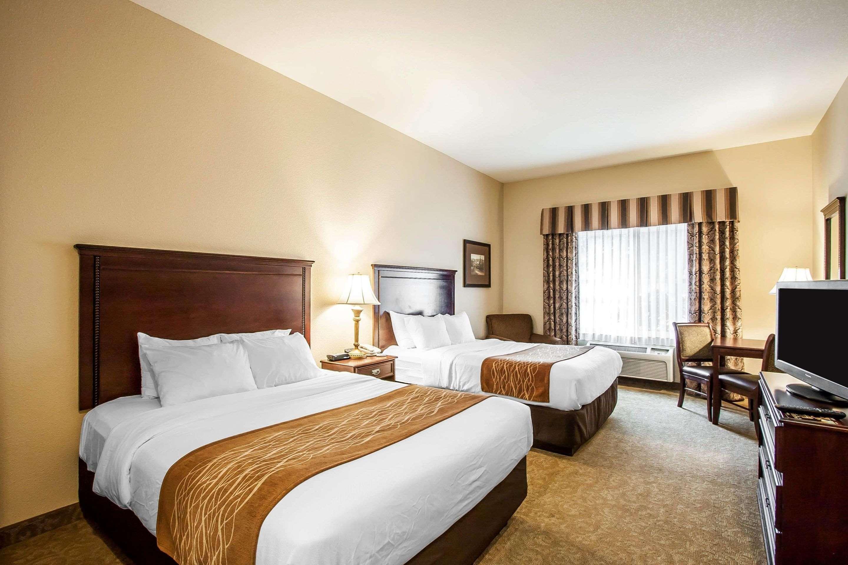 Comfort Inn & Suites Mcminnville Wine Country Dış mekan fotoğraf