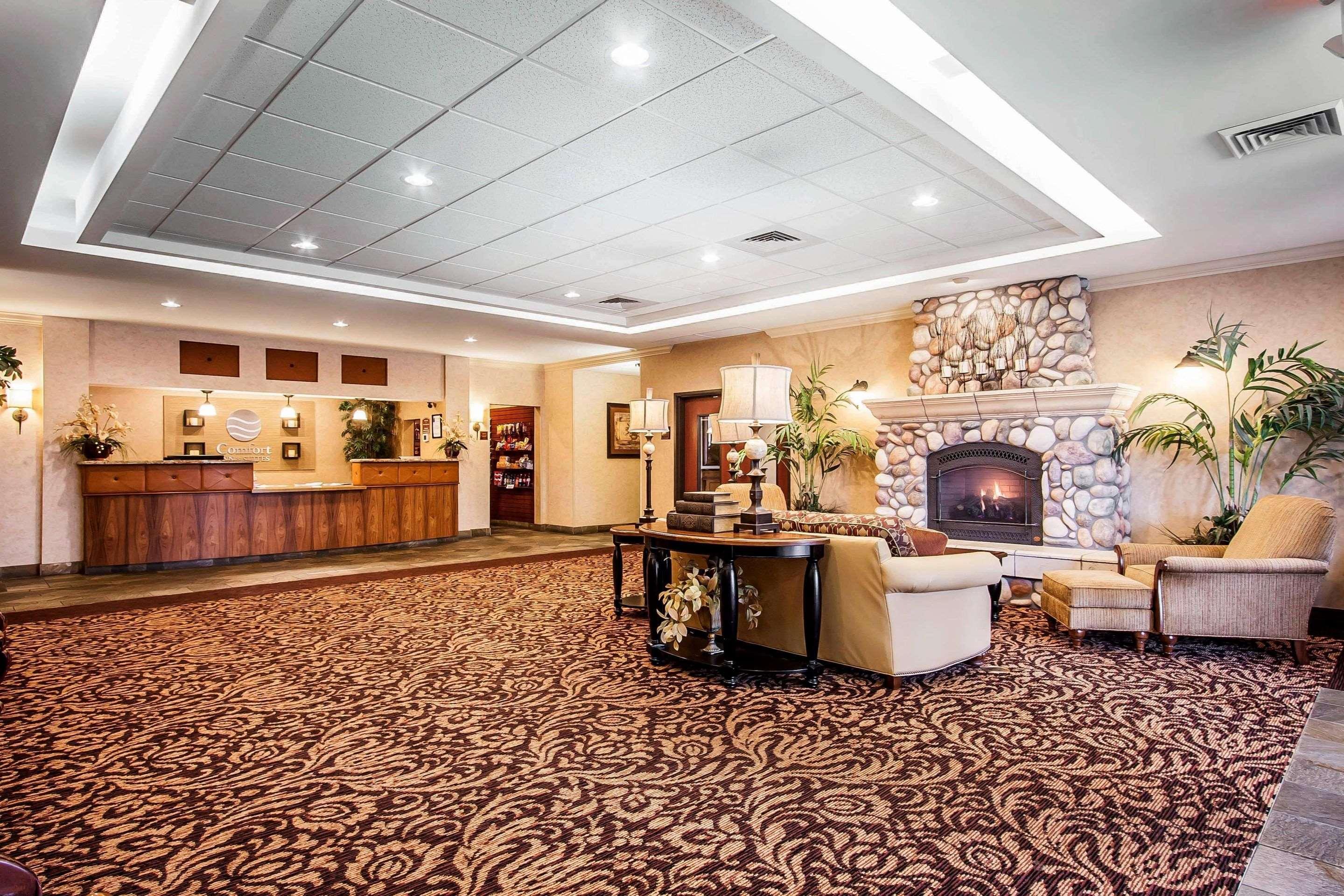 Comfort Inn & Suites Mcminnville Wine Country Dış mekan fotoğraf