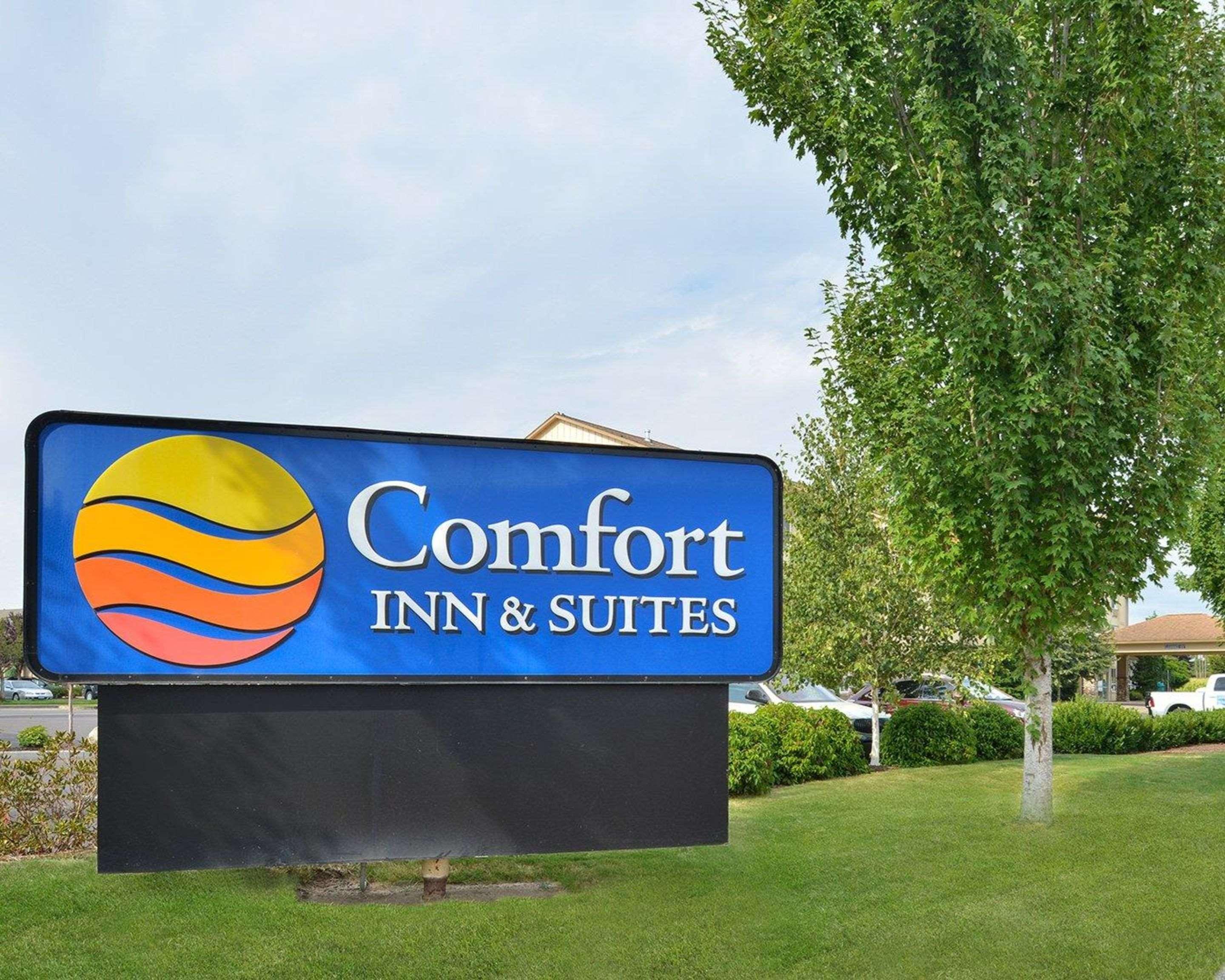 Comfort Inn & Suites Mcminnville Wine Country Dış mekan fotoğraf