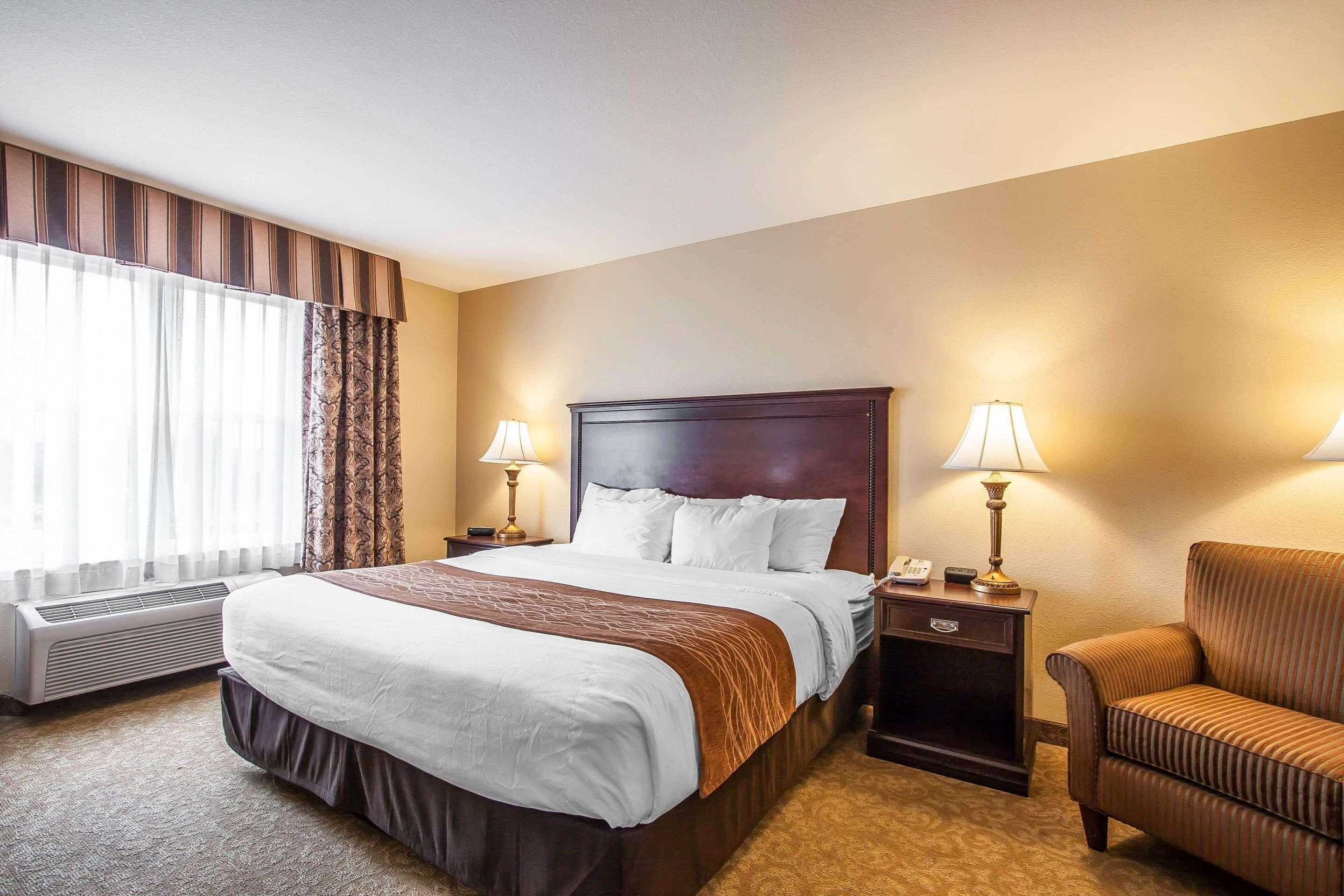 Comfort Inn & Suites Mcminnville Wine Country Dış mekan fotoğraf