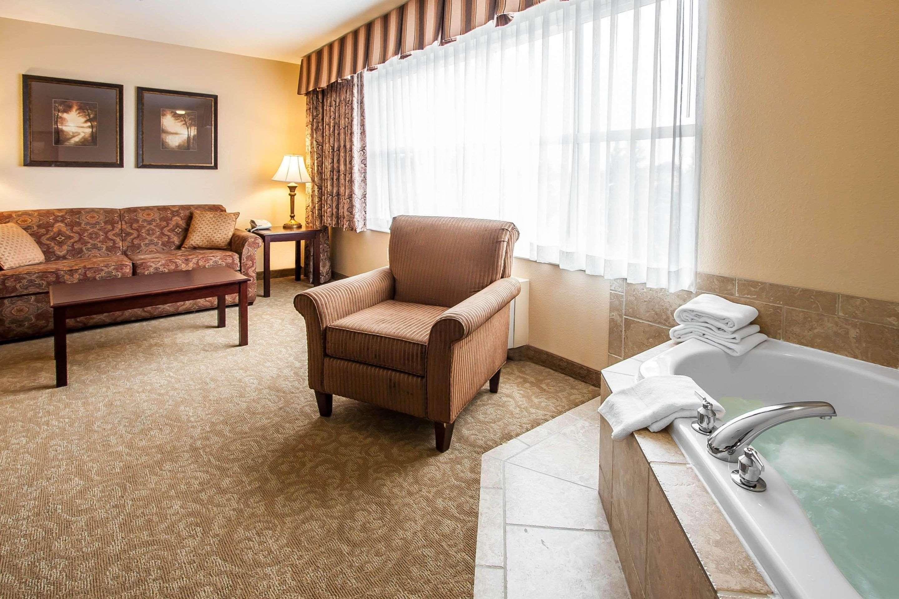 Comfort Inn & Suites Mcminnville Wine Country Dış mekan fotoğraf